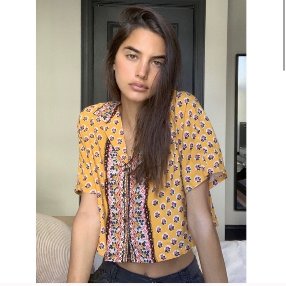 Urban Outfitters Yellow Cropped Button Down Shirt